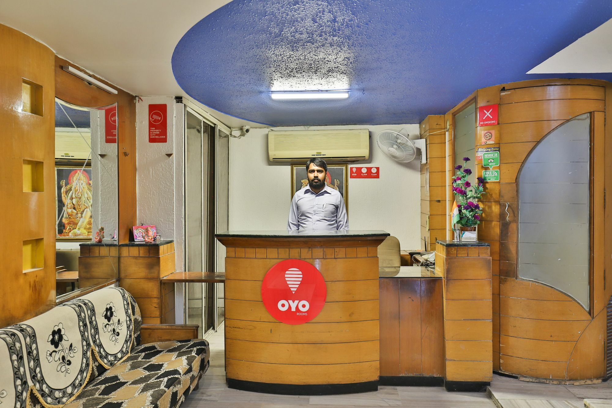 Hotel O Bridge 아흐메다바드 외부 사진